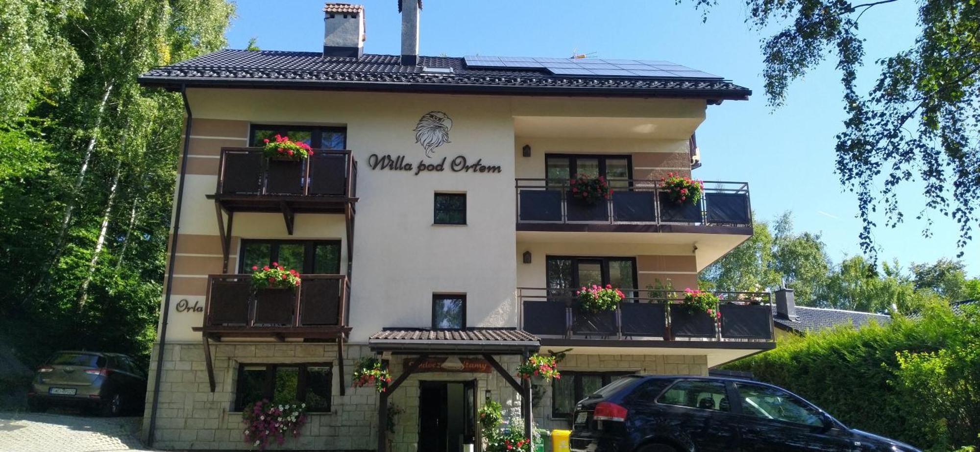 Willa Pod Orlem Szczyrk Exteriör bild