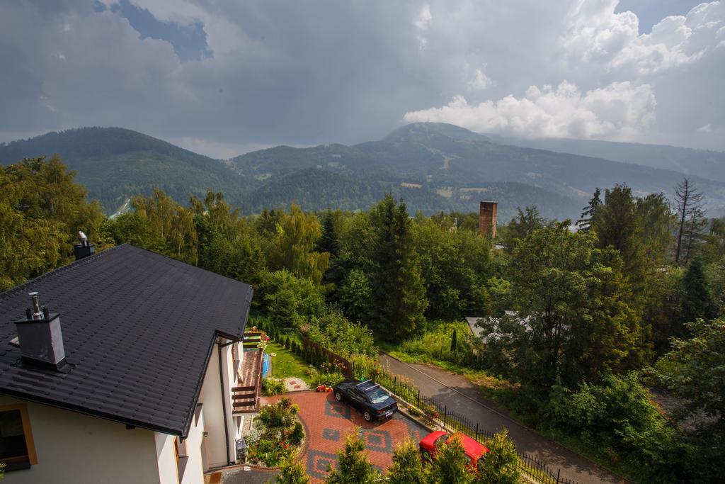 Willa Pod Orlem Szczyrk Exteriör bild